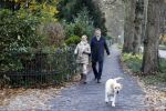 Blaricum 18 november 2012
Anita Meyer met haar vriend aan het wandelen met de hond.
Peter Smulders bv