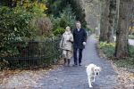 Blaricum 18 november 2012
Anita Meyer met haar vriend aan het wandelen met de hond.
Peter Smulders bv