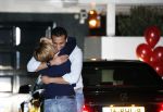 Zoetermeer Amsterdam 9 november 2012
Estelle Cruijff haalt haar vriend Badr Hari op bij de gevangenis in Zoetermeer en rijdt daarna naar haar huis toe in Amsterdam.
Peter Smulders bv