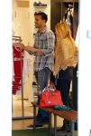Amsterdam 11 november 2012
Estelle Cruiff en Badr Hari doen boodschappen in Amsterdam met Maxim Gullit.
Peter Smulders bv