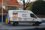 Zoetermeer Amsterdam 9 november 2012
Estelle Cruijff haalt haar vriend Badr Hari op bij de gevangenis in Zoetermeer en rijdt daarna naar haar huis toe in Amsterdam. smiddags werden er ballonnen gebracht
Peter Smulders bv
