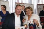 Ridderkerk 20 november 2012
Presentatie blad helden met Ronald en Bartina Koeman op de cover.
Peter Smulders bv
