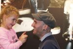 Amsterdam 8 november 2012
Presentatie Rehab Ben Saunders schoenen. Ook zijn dochter Stacey en ouders zijn aanwezig.
Peter Smulders bv