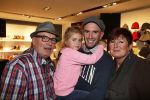 Amsterdam 8 november 2012
Presentatie Rehab Ben Saunders schoenen. Ook zijn dochter Stacey en ouders zijn aanwezig.
Peter Smulders bv