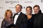 Amsterdam 28 oktober 2012
Premiere James Bond film skyfall in Tuschinski. Benno en Kitty Leeser en David en Ghitta Bijlsma
Peter Smulders bv