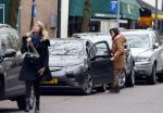Amsterdam 9 november 2012
Carice v Houten doet boodschappen op de cornelis schuytstraat en vertrekt met haar electrische opel Ampera.
Peter Smulders bv