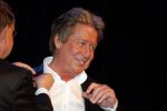 Zeist 21 november 2012
Hans Kazan krijgt prijs in het Fyji theater in Zeist.
Aanwezig zijn zijn zoons Oscar Renzo en Steven alsmede zijn schoondochters Mara en..
Peter Smulders bv