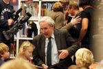 Amsterdam 13 november 2012
Presentatie Douwe Egberts sinterklaasboeken in de bibliotheek
met Carice v Houten Jan Terlouw Herman Finkers en Winston Gerschtanowitz.
Peter Smulders bv