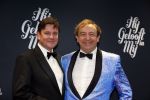Amsterdam 11 november 2012
Premiere Zij gelooft in mij in het nieuwe de la mar. John v Eerd met vriend
Peter Smulders bv