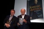 Amsterdam 24 oktober 2012
Presentatie boek/biografie Joop v d Ende in het nieuwe de la mar theater. Joop en schrijver Herman v Gelder
Peter Smulders bv