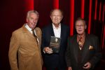 Amsterdam 24 oktober 2012
Presentatie boek/biografie Joop v d Ende in het nieuwe de la mar theater. Joop met batman en Robin
Peter Smulders bv