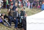 Schevenigen 17 november 2012
Prinses Maxima met Amalia Ariane en Alexia bij binnenkomst Sinterklaas in scheveningen. Leo Vogelzang
Peter Smulders bv