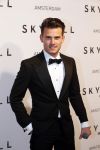 Amsterdam 28 oktober 2012
Premiere James Bond film skyfall in Tuschinski. Levi v Kempen
Peter Smulders bv
