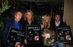 Amsterdam, 18 September 1995
Gouden plaat voor Granth and Forsyth samen met Peter Koelewijn en Ludo Voeten
