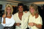 Hilversum, 24 Mei 1983
Ludo Voeten met Vanessa (Connie Breukhoven)de dames van Vulcano en..