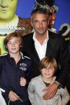 Amsterdam 4 november 2012
Premiere Shrek in het theater van de RAI. Matthias Scholten met zoons en vriendjes
Peter Smulders bv