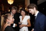 Amsterdam 19 oktober 2012
Uitreiking televizierring in carre. Matthijs v Nieuwkerk met zijn vrouw en zoon
Peter Smulders bv