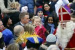 Schevenigen 17 november 2012
Prinses Maxima met Amalia Ariane en Alexia bij binnenkomst Sinterklaas in scheveningen.
Peter Smulders bv
