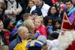 Schevenigen 17 november 2012
Prinses Maxima met Amalia Ariane en Alexia bij binnenkomst Sinterklaas in scheveningen.
Peter Smulders bv