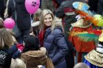 Schevenigen 17 november 2012
Prinses Maxima met Amalia Ariane en Alexia bij binnenkomst Sinterklaas in scheveningen.
Peter Smulders bv