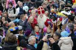 Schevenigen 17 november 2012
Prinses Maxima met Amalia Ariane en Alexia bij binnenkomst Sinterklaas in scheveningen.
Peter Smulders bv