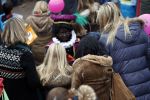 Schevenigen 17 november 2012
Prinses Maxima met Amalia Ariane en Alexia bij binnenkomst Sinterklaas in scheveningen.
Peter Smulders bv