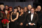 Amsterdam 11 november 2012
Premiere Zij gelooft in mij in het nieuwe de la mar. cast met oa Martijn Fischer Chantal janzen Hajo Bruins en Cees Geel. Rachel Dre en Roxeanne Hazes waren natuurlijk aanwezig.alsmede Joop v d Ende
Peter Smulders bv