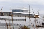 Aalsmeer 30 oktober 2012
Yacht van Steve Jobs gebouwd bij de Vries in Aalsmeer.
Peter Smulders bv
