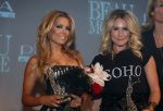 Amsterdam 12 november 2012
Beau monde awards in het amstel hotel. Sylvie v d Vaart met Nikkie Plessen
Peter Smulders bv