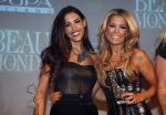 Amsterdam 12 november 2012
Beau monde awards in het amstel hotel. Yolanthe Sneijder Cabau en Sylvie v d Vaart
Peter Smulders bv