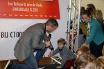 Amsterdam 13 november 2012
Presentatie Douwe Egberts sinterklaasboeken in de bibliotheek
met Carice v Houten Jan Terlouw Herman Finkers en Winston Gerschtanowitz. Winston met zoon Julian
Peter Smulders bv