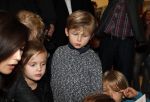Amsterdam 13 november 2012
Presentatie Douwe Egberts sinterklaasboeken in de bibliotheek
met Carice v Houten Jan Terlouw Herman Finkers en Winston Gerschtanowitz. Winston met zoon Julian
Peter Smulders bv