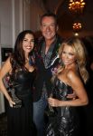Amsterdam 12 november 2012
Beau monde awards in het amstel hotel. Yolanthe Sneijder Cabau Sylvie v d Vaart en Gerard Joling
Peter Smulders bv