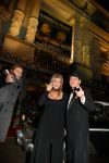 Amsterdam, 1 November 2013
Premiere Barbra & Frank, The concert that never was.
Met Sharon Owens (Barbra Streisand) en Sebastian Anzaldo (Frank Sinatra)
Barbra Streisand Frank Sinatra voor Carre

Foto Peter Smulders BV