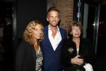Amsterdam 1 november 2013
Uitreiking van de jfk s greatest man award in de harbour club.
barry Atsma met ...