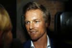 Amsterdam 1 november 2013
Uitreiking van de jfk s greatest man award in de harbour club.
barry Atsma met ...