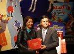 Amsterdam 12 november 2013
Presentatie Sinterklaasboeken van douwe egberts met Winston Gerschtanowitz Ivo Niehe Prinses Laurentien en Najib Amhali in de bibliotheek van Amsterdam.