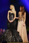 Hilversum 21 oktober 2013
Anouk Smulders presenteert de finale van Hollands next top model HNTM in studio 21 . de finalisten zijn Bo Anke Nikki en Delorian. Nikki wordt uiteindelijk HNTM.