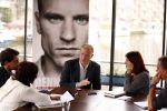 Amsterdam 18 oktober 2013
Presentatie boek Dennis Bergkamp. Johan Cruijff neemt het eerste boek in ontvangst.
