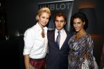 Amsterdam 1 november 2013
Uitreiking van de jfk s greatest man award in de harbour club.
Anouk Smulders met Kristina Bozilovic en Dennis Martens