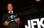 Amsterdam 1 november 2013
Uitreiking van de jfk s greatest man award in de harbour club.
Winnaar Frank de Boer kwam met zijn vrouw Helen