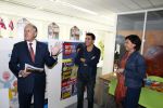 Amsterdam 30 oktober 2013
Jan Smit krijgt uit handen van de Hr Jan v d Broek de ditjes en datjes award en een cheque voor SOS kinderdorpen.