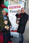 Den Haag 30 oktober 2013
Premiere Mr Finney in diligentia. Prinses Laurentien komt samen met haar kinderen Leonore Eloise en Claus Casimir. jeroen v Koningsbrugge met kinderen