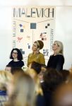 Amsterdam 18 oktober 2013
Koningin Maxima opent de expositie van Malevich in het stedelijk museum.