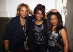 Amsterdam 4 november 2013
Presentatie cd en optreden van Berget Lewis met haar band en broer Alvin in Paradiso. Mai Tai