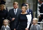 Delft 2 november 2013
Herdenkingsdienst voor prins Friso in de grote kerk in Delft.
Prinses Mabel en haar kinderen