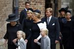 Delft 2 november 2013
Herdenkingsdienst voor prins Friso in de grote kerk in Delft.
Prinses Mabel en haar kinderen