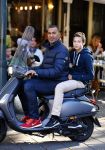 Amsterdam 24 oktober 2013
Ruud en Maxim Gullit op de vespa scooter