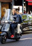 Amsterdam 24 oktober 2013
Ruud en Maxim Gullit op de vespa scooter