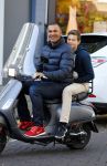 Amsterdam 24 oktober 2013
Ruud en Maxim Gullit op de vespa scooter